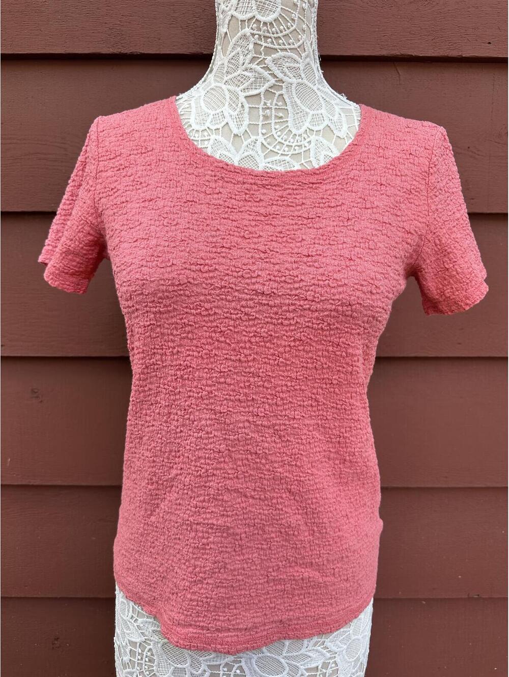 White Stag Coral Textured Short Sleeve Tee Y2K Casual Top